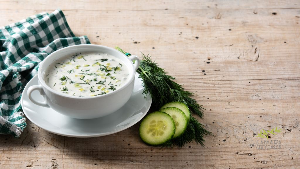 Sos Tzatziki - rețeta originală grecească și gustul pe care nu îl uiți